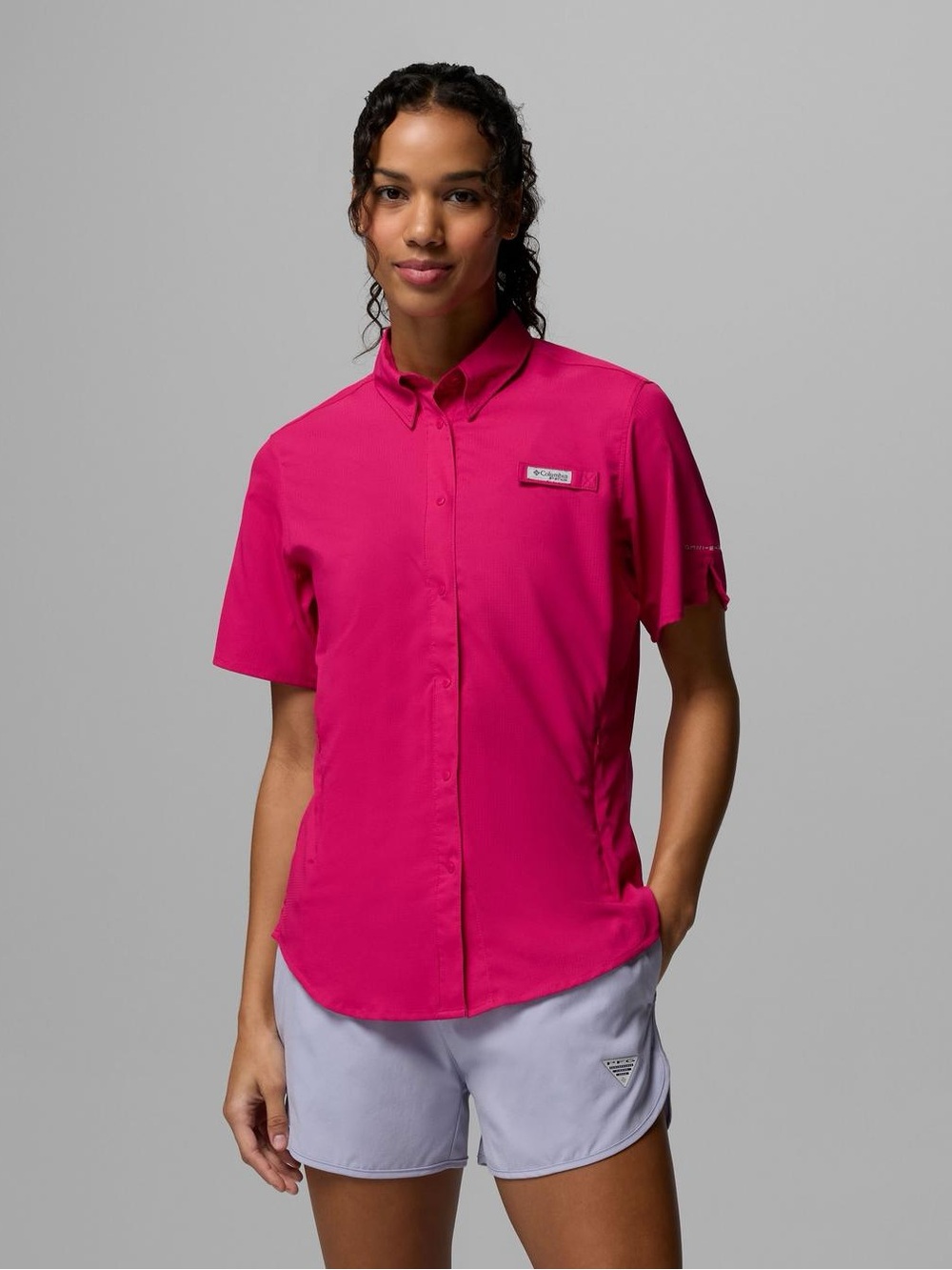 Columbia PFG Women's Tamiami II Short Sleeve Shirt in Guava Pink Sz M